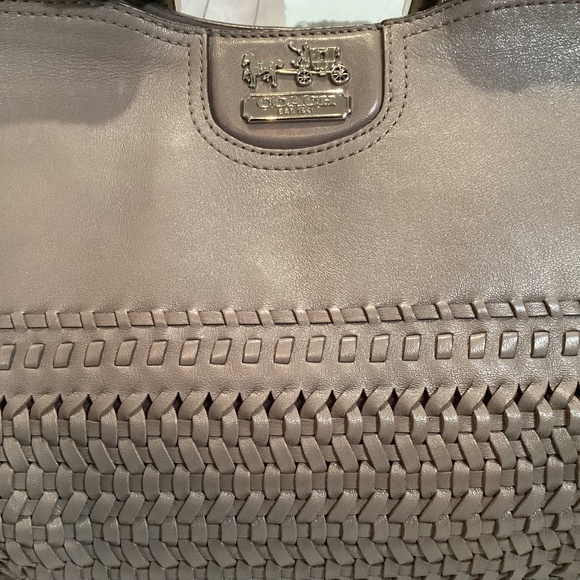 2043. Coach 19646 Madison Caroline Dowel Satchel EUC - Picture 5 of 13